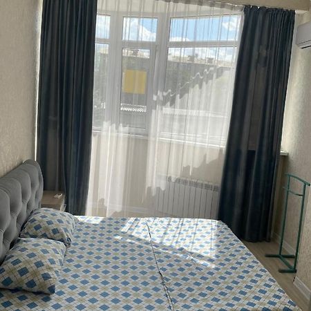 3Х Комнатная Квартира Жк Арай Appartement Alma-Ata Buitenkant foto