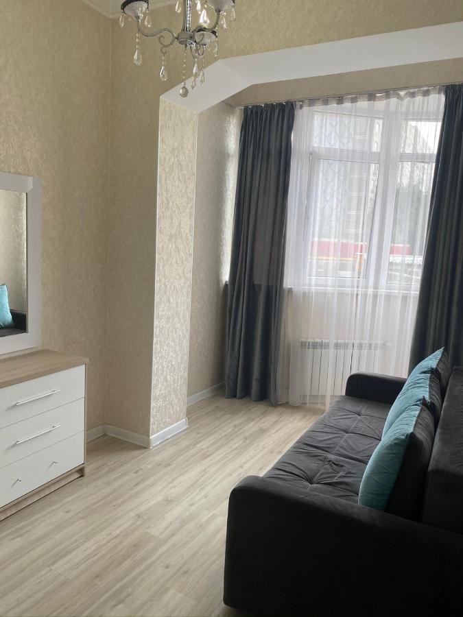 3Х Комнатная Квартира Жк Арай Appartement Alma-Ata Buitenkant foto